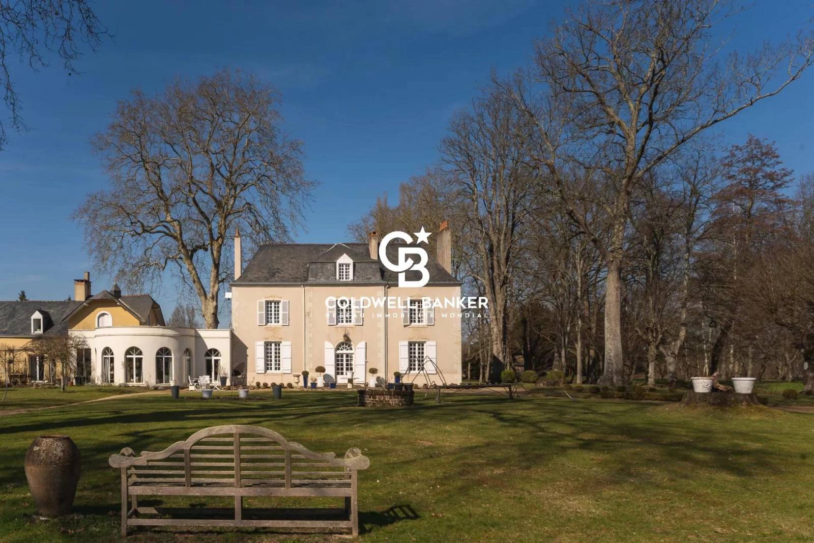 Acheter un bien immobilier rare ou d'exception La Chapelle-Saint-Aubin