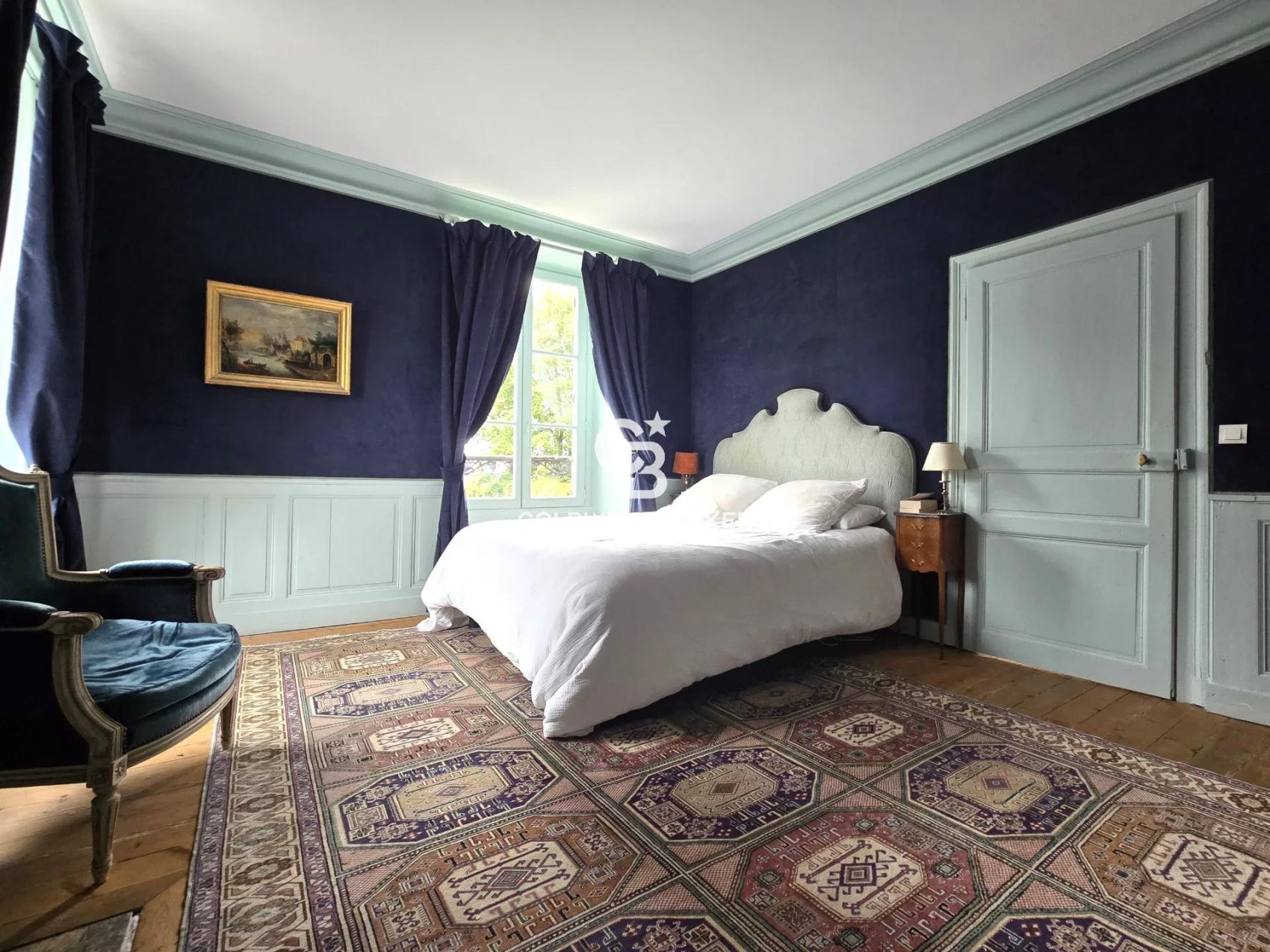 a vendre une maison de famille en centre ville du mans