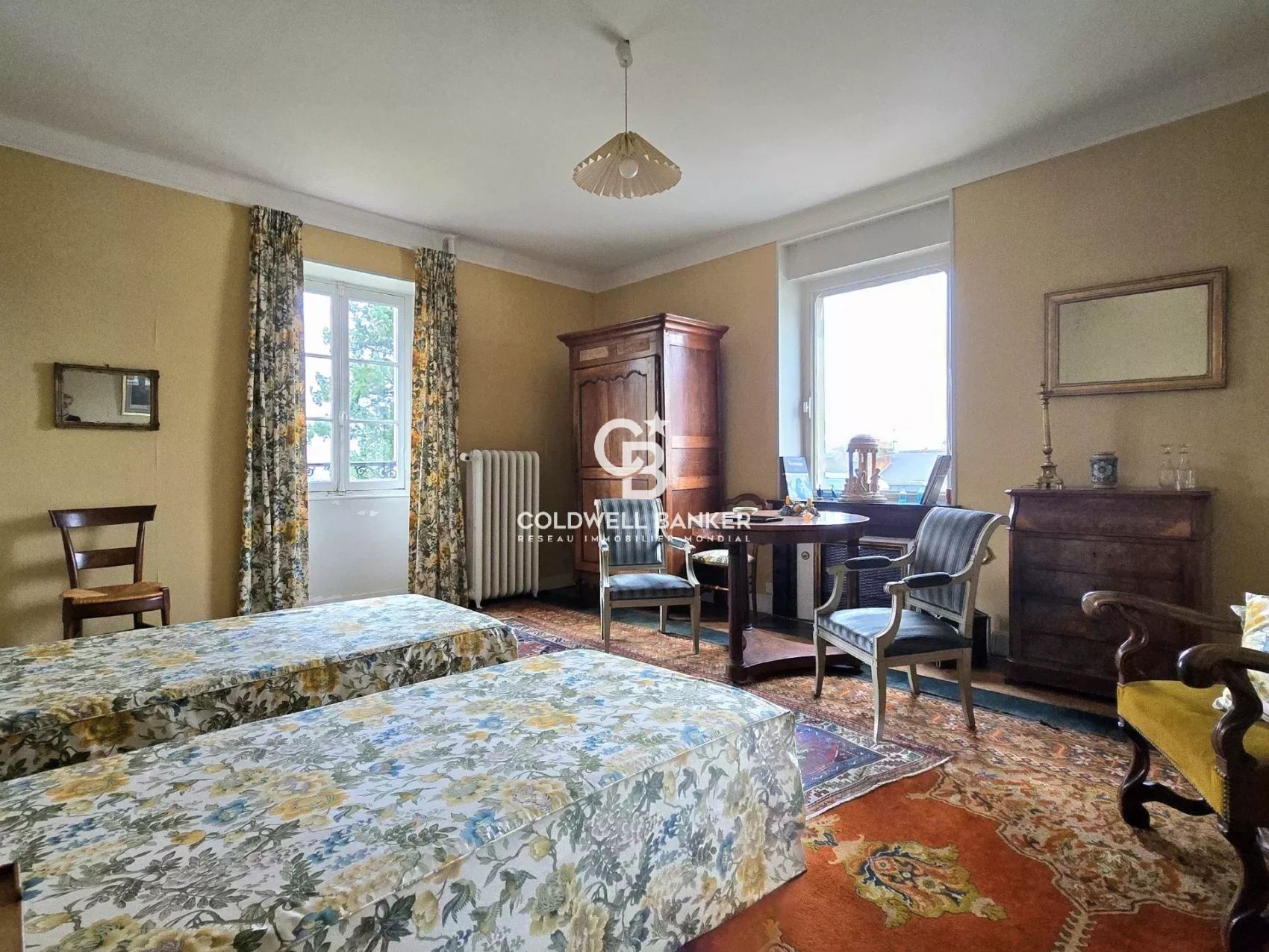 Vendre une maison de maître avec stationnement au Mans Sarthe