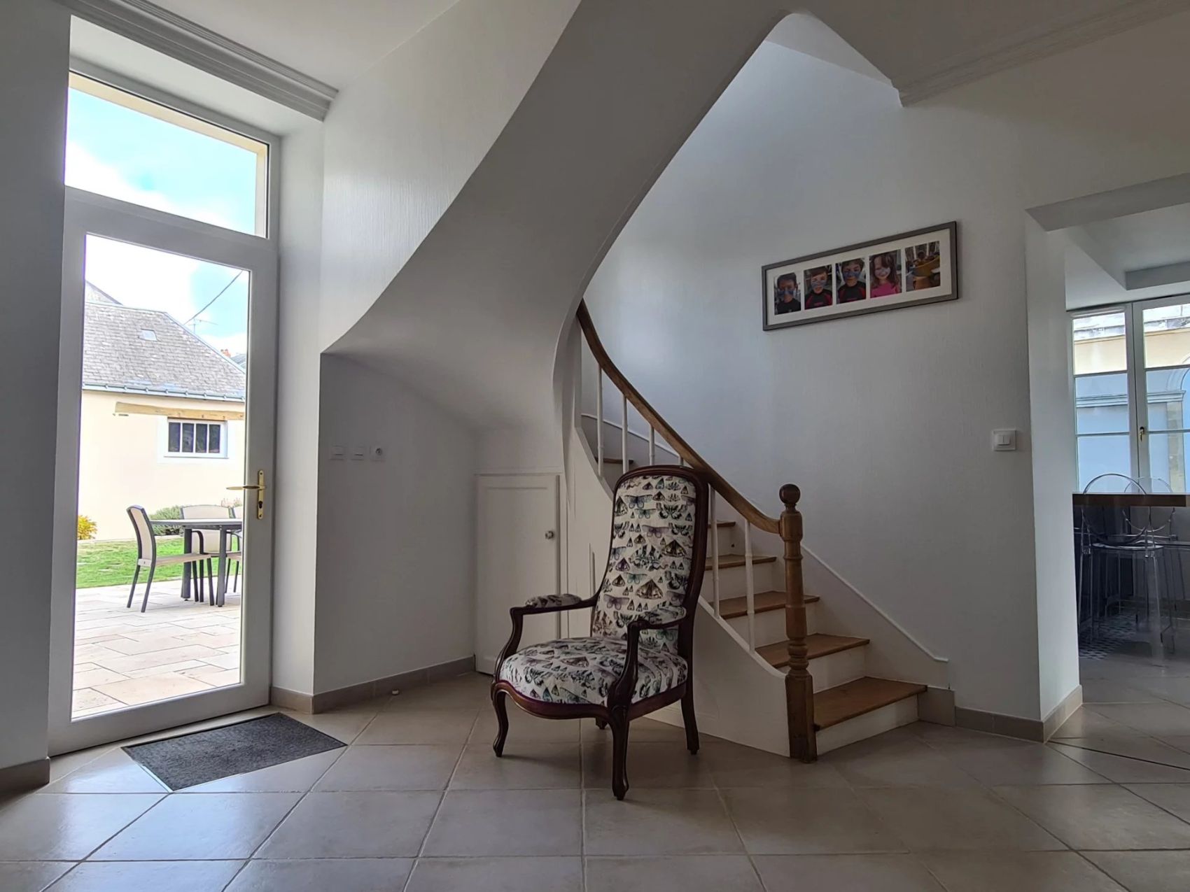 Grande maison de ville lumineuse en Sarthe à vendre