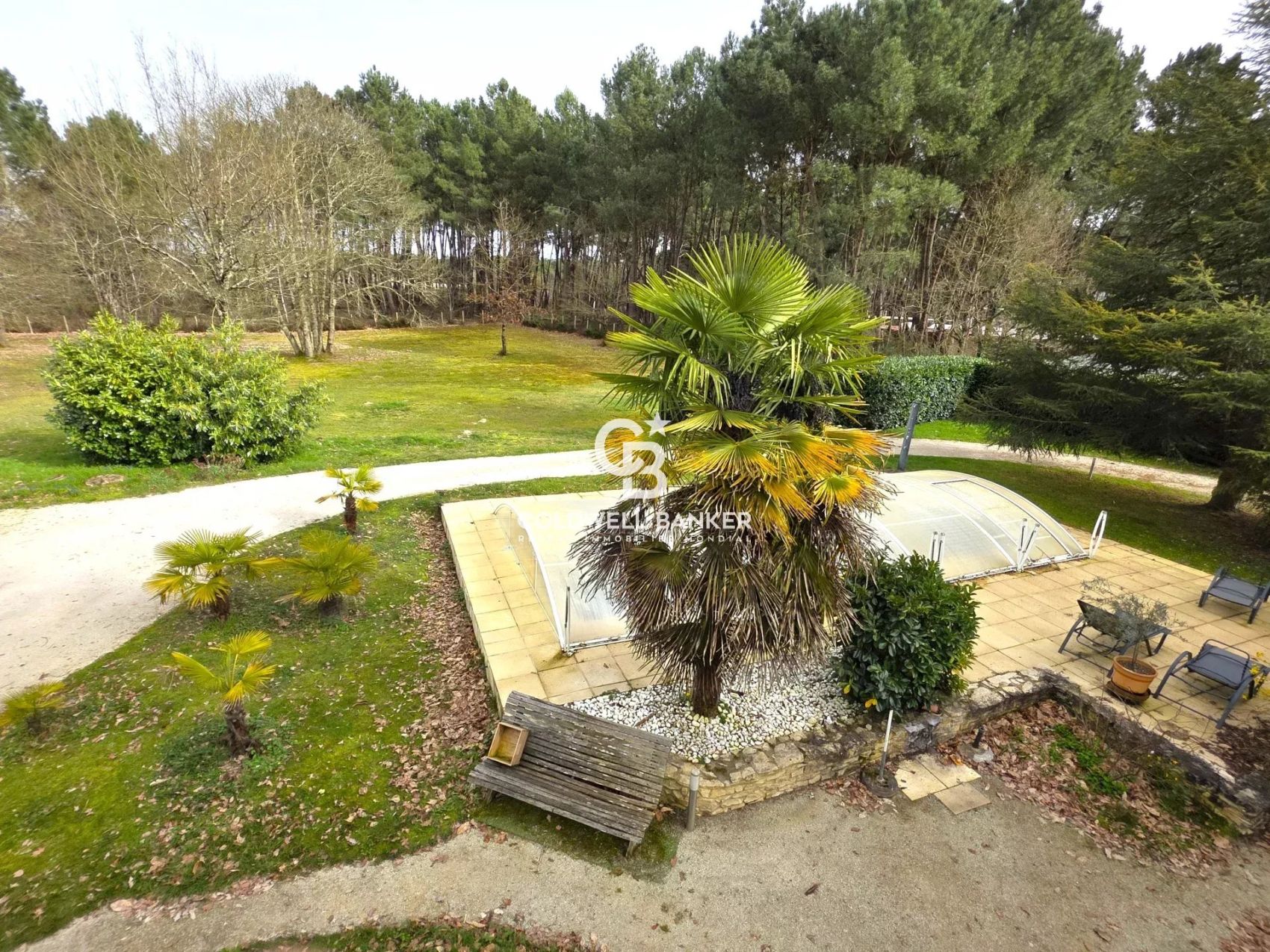 à vendre maison spacieuse pour famille à Guécélard proche commodités