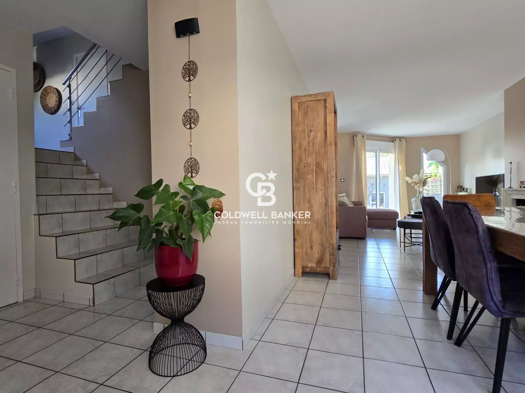 Cette maison est idéale pour acheter un bien avec potentiel locatif ou projet indépendant grâce à sa dépendance de 70 m²au mans