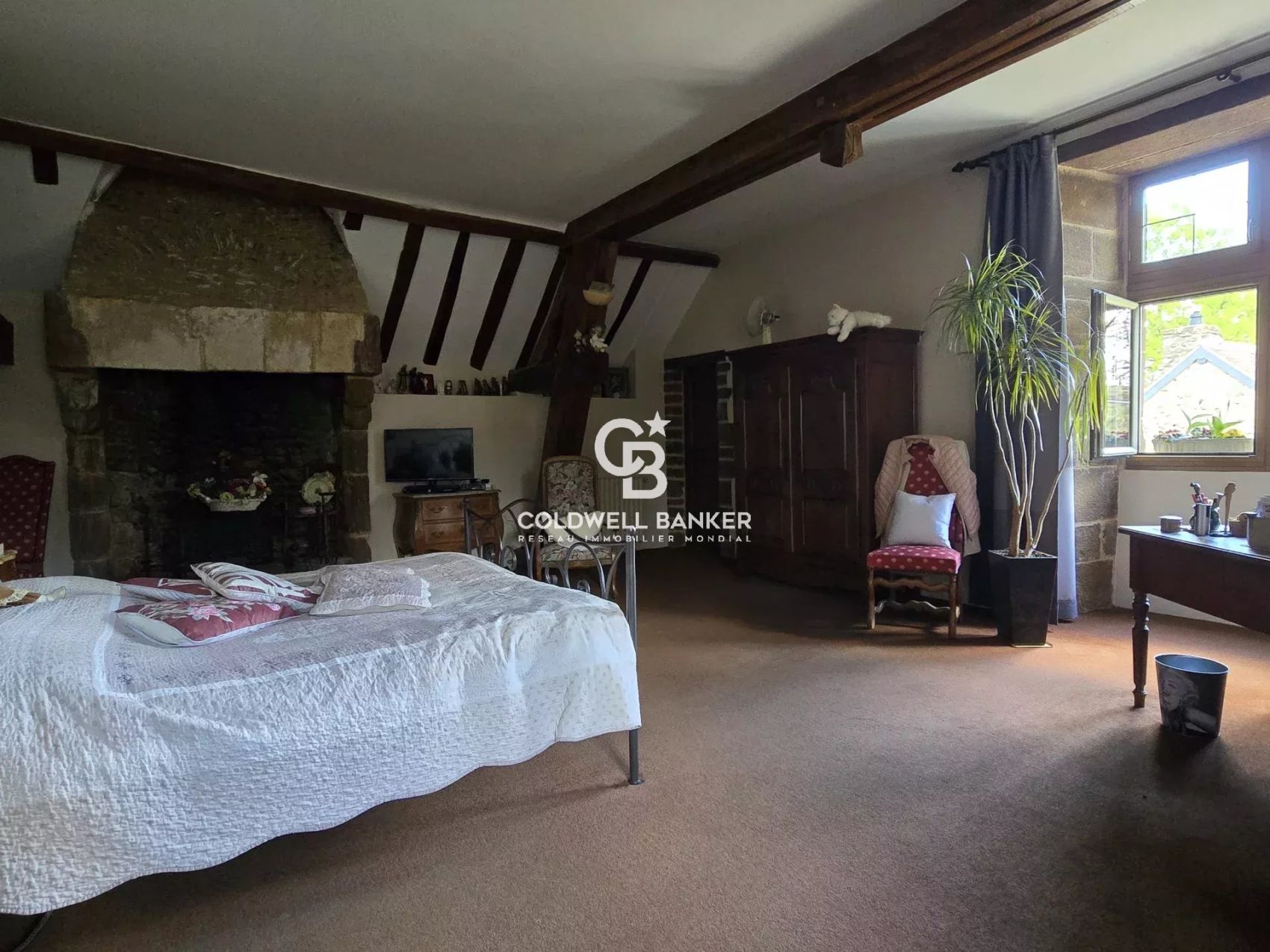 maison de charme à vendre dans la campagne en sarthe