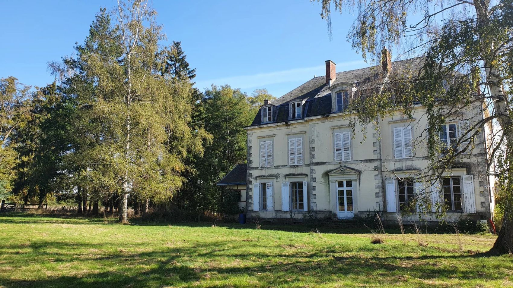 Château à rénover proche du Mans Sarthe