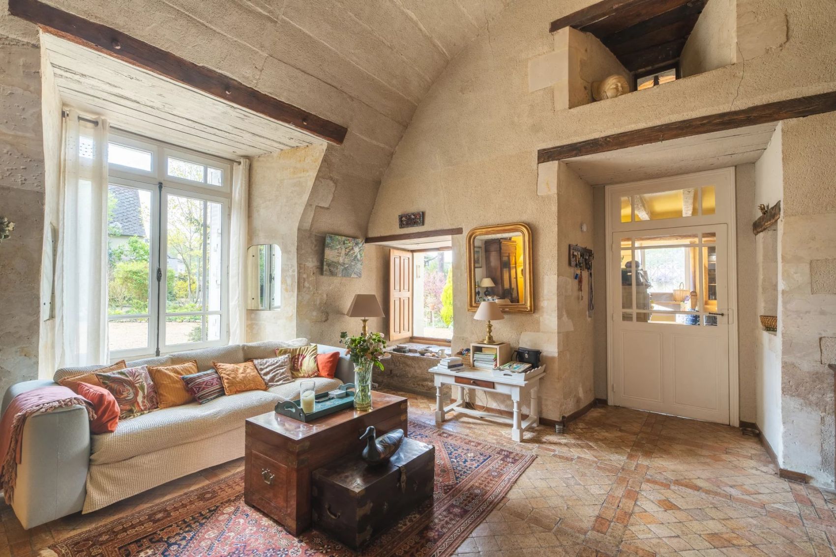 bien immobilier unique et historique à vendre en sarthe