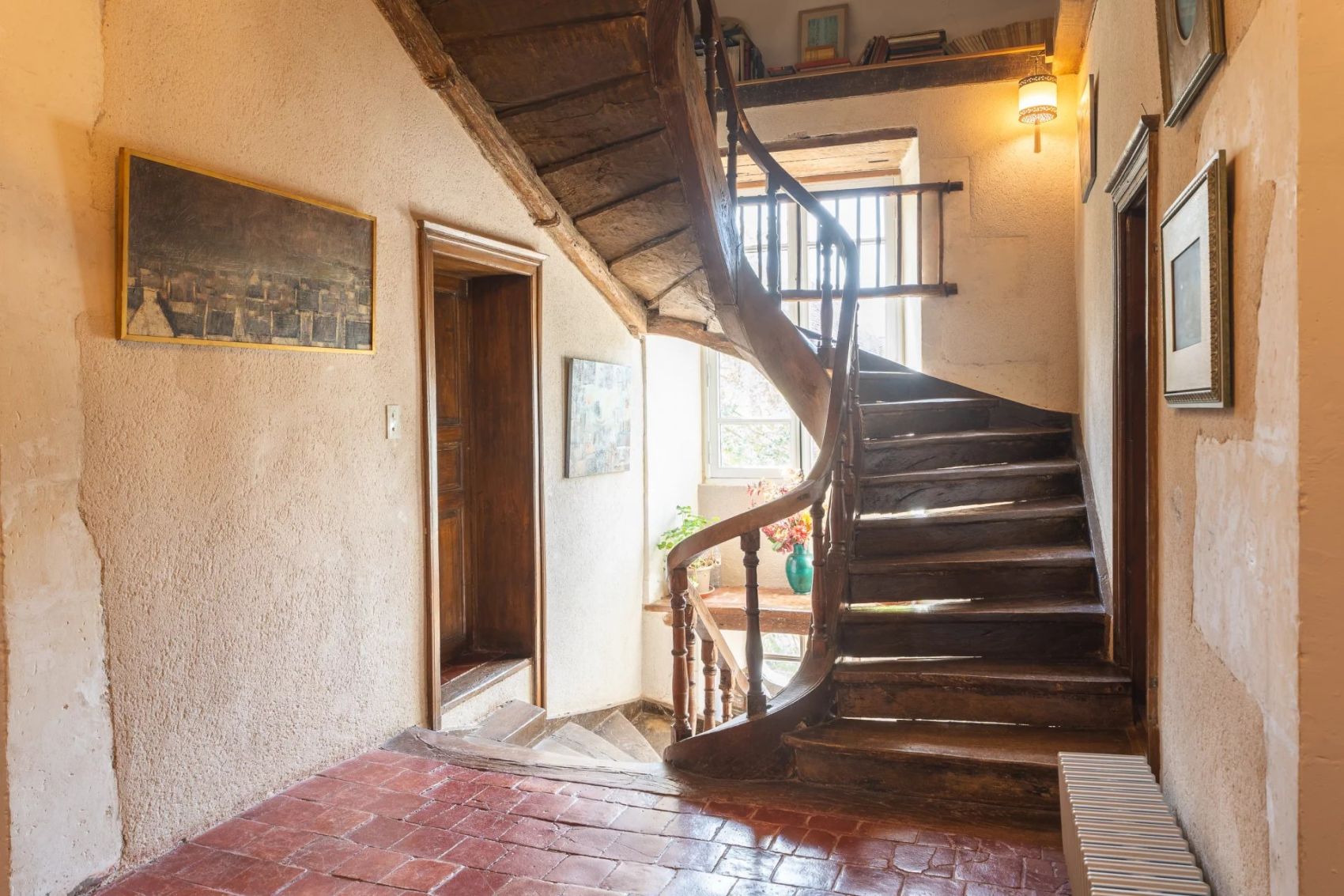 bien immobilier d'exception à vendre à 2 heures de paris en sarthe