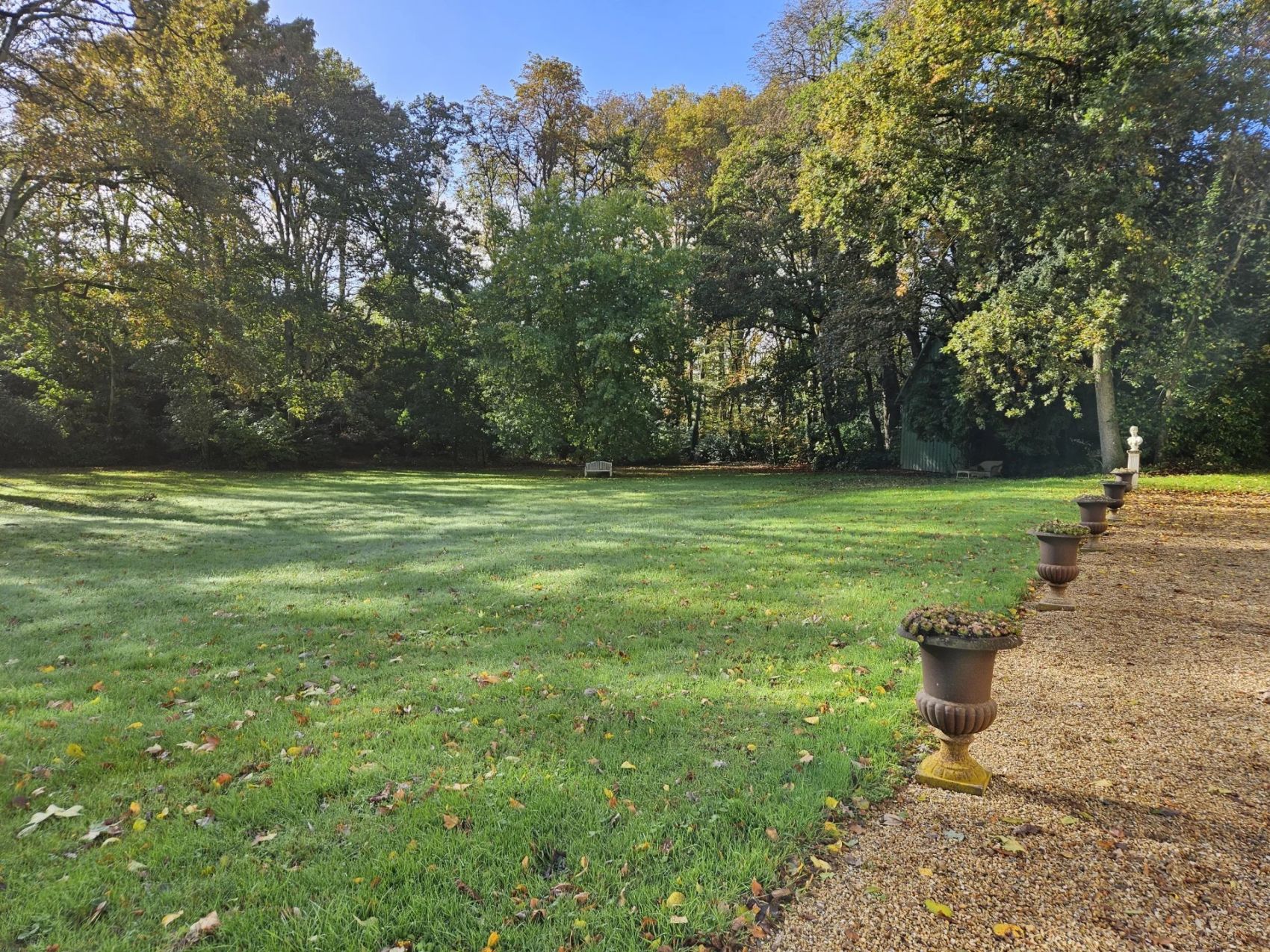 manoir avec parc et dépendances à vendre au mans en sarthe