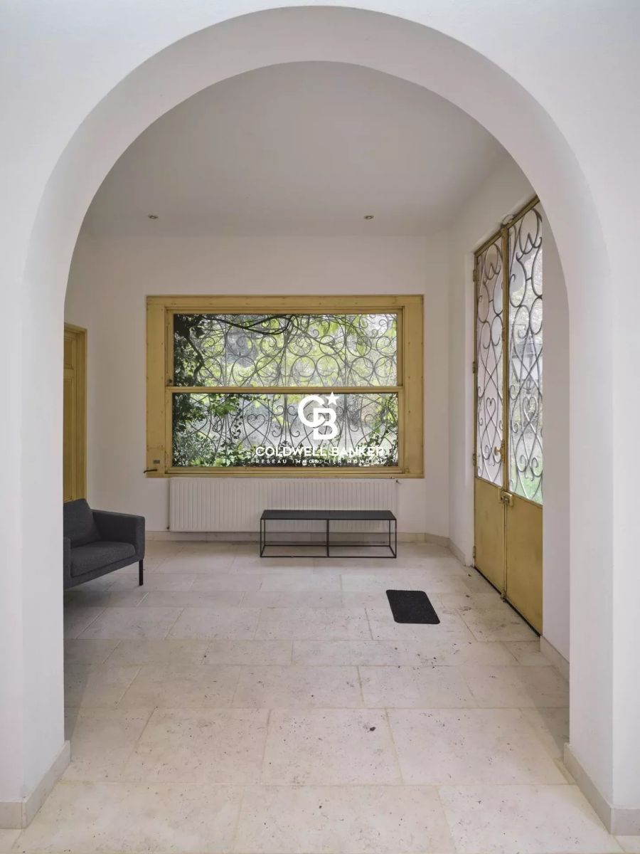 Propriété Années 20 avec accès forêt de Fontainebleau à Barbizon 77630 A vendre