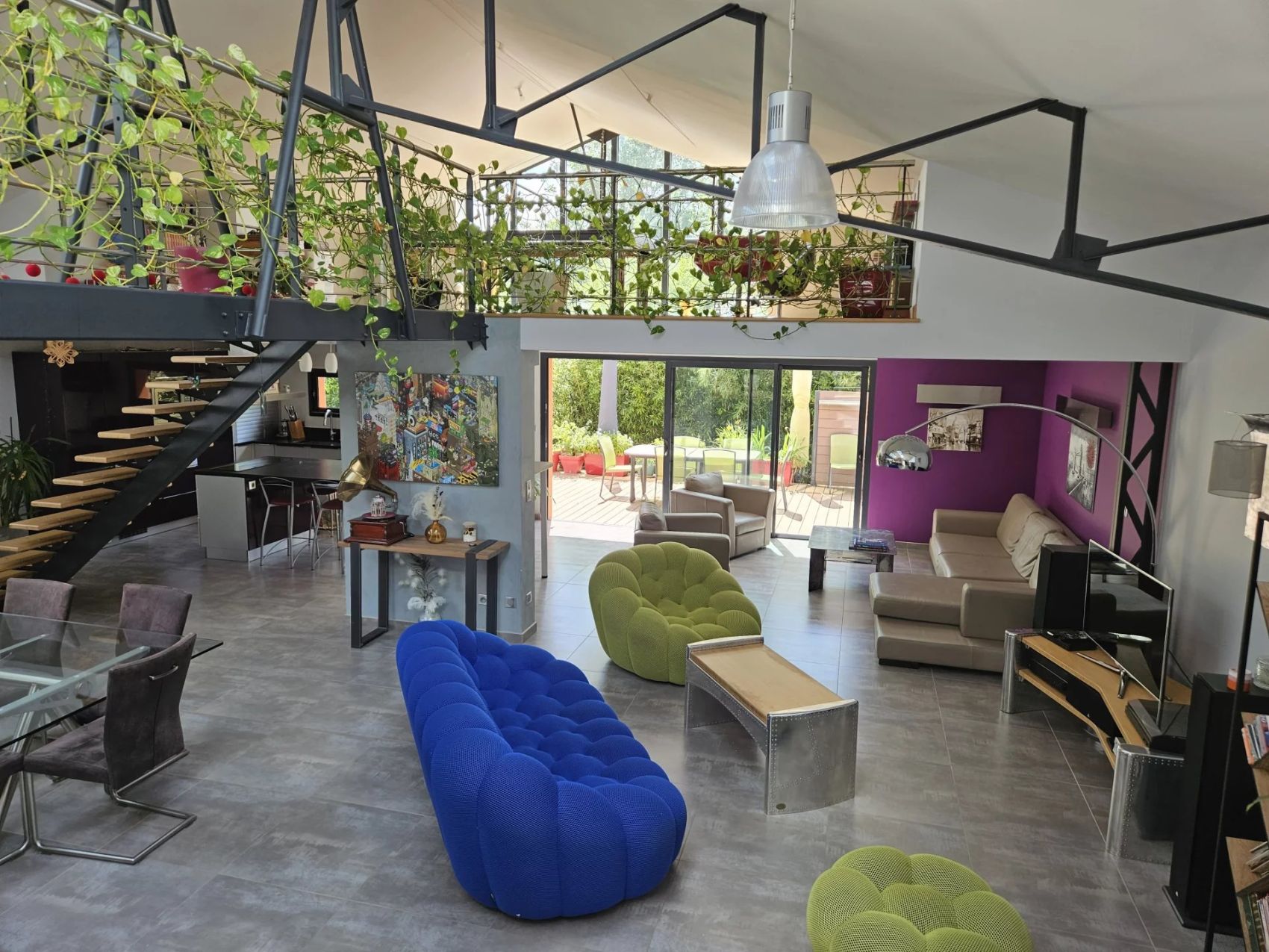 vivre dans un loft en ville bien immobilier unique à vendre au mans proche du centre ville