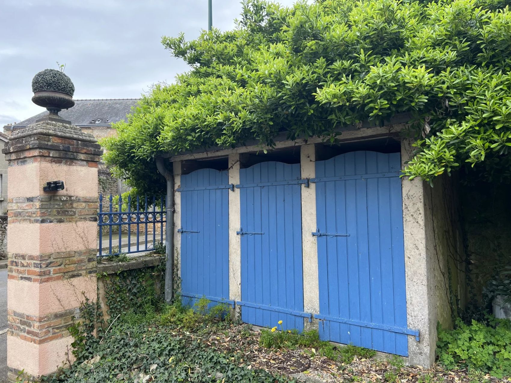 maison de campagne à vendre entre le mans et alencon avec piscine
