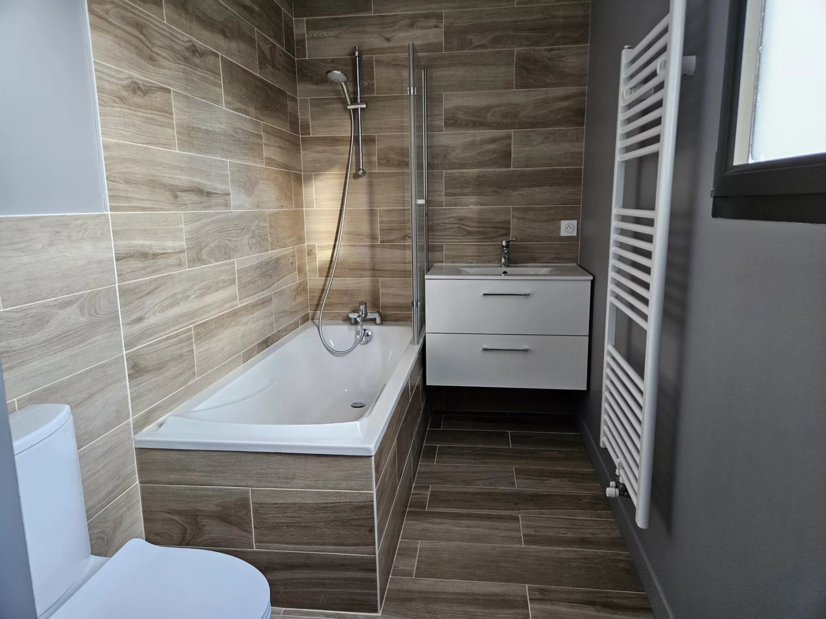 maison avec 3 salle de bains à vendre au mans en centre ville