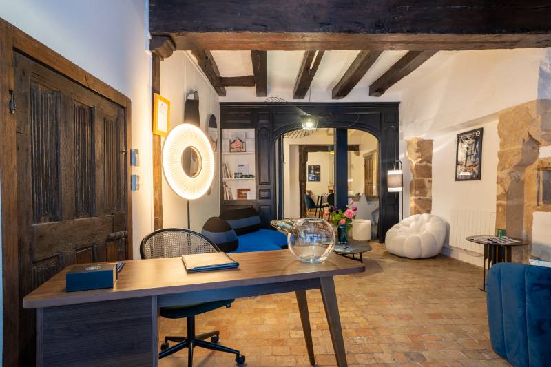 Installation de notre agence - Maine Prestige - Le Mans