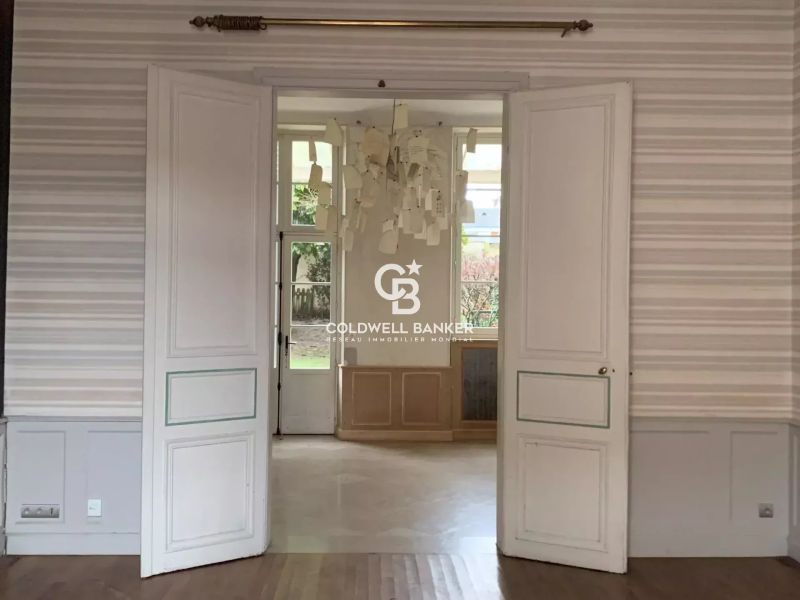 hôtel particulier à vendre dans le triangle d'or du mans