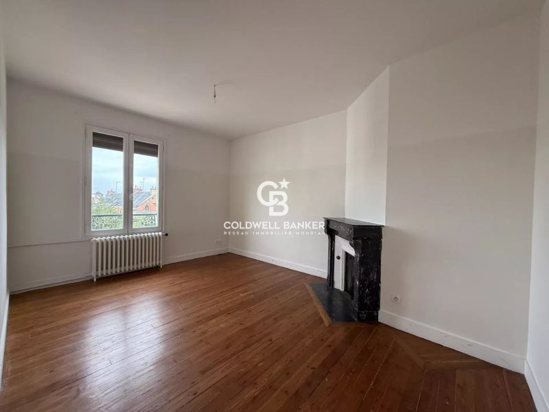 investisseur locatif en sarthe immeuble à vendre proche du centre ville