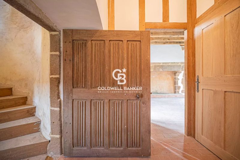 investir dans un bien historique du moyen âge en sarthe