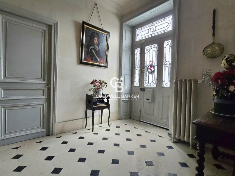 Vendre une maison de caractère avec jardin au Mans centre