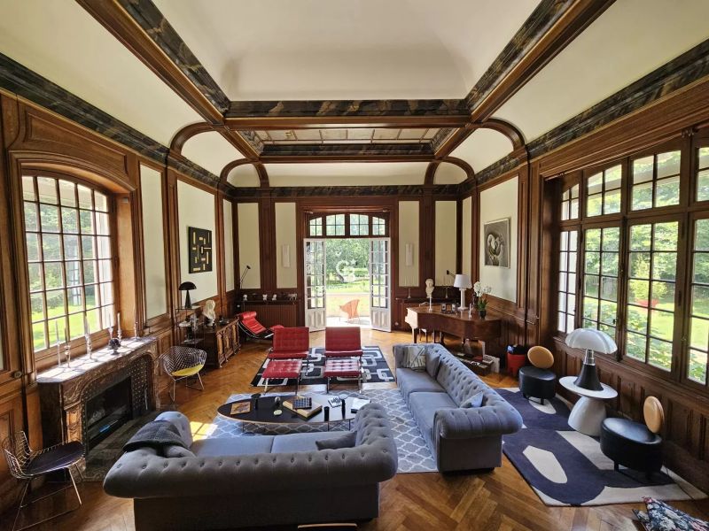 manoir à vendre en sarthe avec un parc de plus de 4 ha et un étang poissonneux