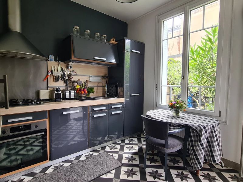 maison avec 5 chambres et un bureau à vendre au mans proche des jacobins