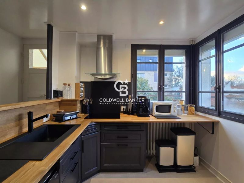 maison de ville à vendre quartier prémartine le mans avec jardin garage et trois chambres