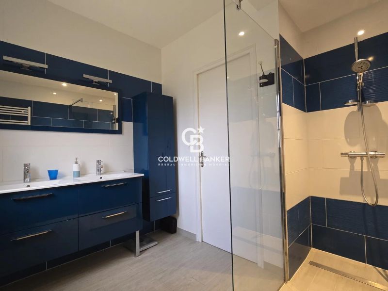 Maison indépendante à vendre à Gazonfier, Le Mans, avec grand jardin, 7 chambres et possibilité de suite parentale au rez-de-chaussée