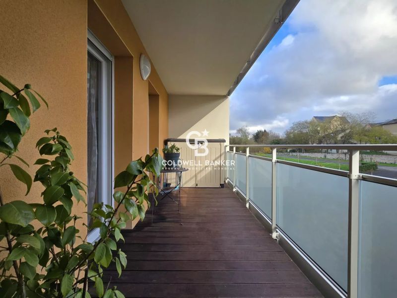 acheter un appartement lumineux avec terrasses et parkings sécurisés proche tram et commerces au Mans