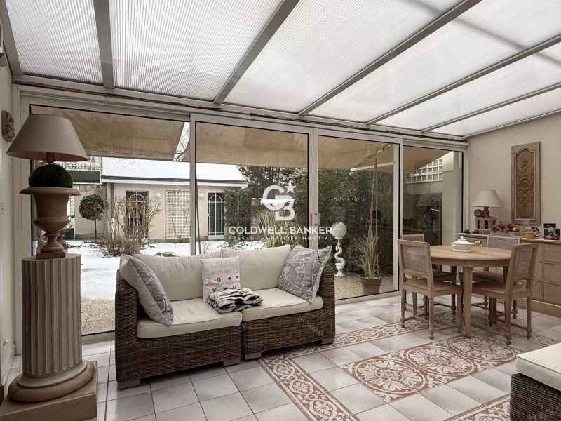 recherche annonce vente de maison de ville lumineuse avec jardin terrasse garage et accès indépendant en environnement calme au mans