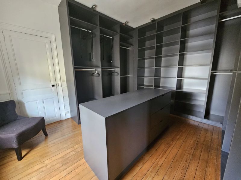 Suite parentale avec dressing dans cette maison bourgeoise proche de la gare du mans