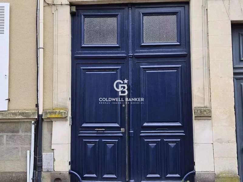 Acheter une maison de caractère avec cuisine dînatoire et jardin privé à Le Mans centre ville